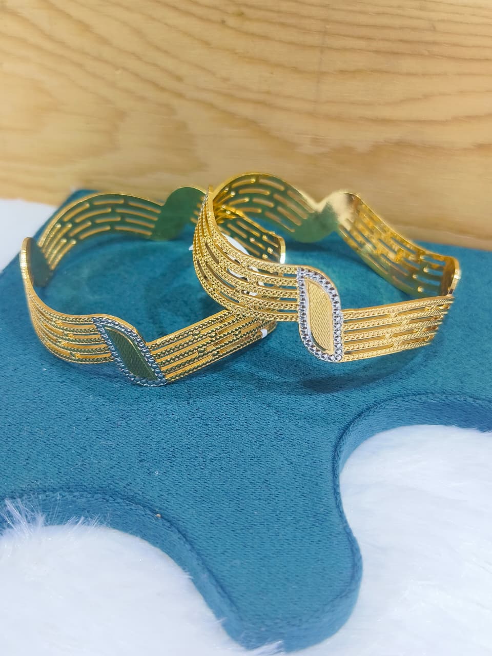 NISA Premium Two-Tone Fashion Bangles