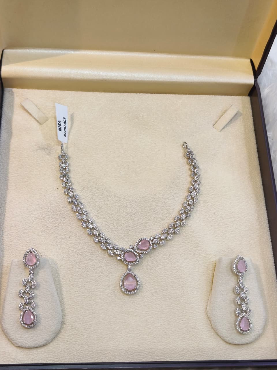Pink Petal AD Necklace Set
