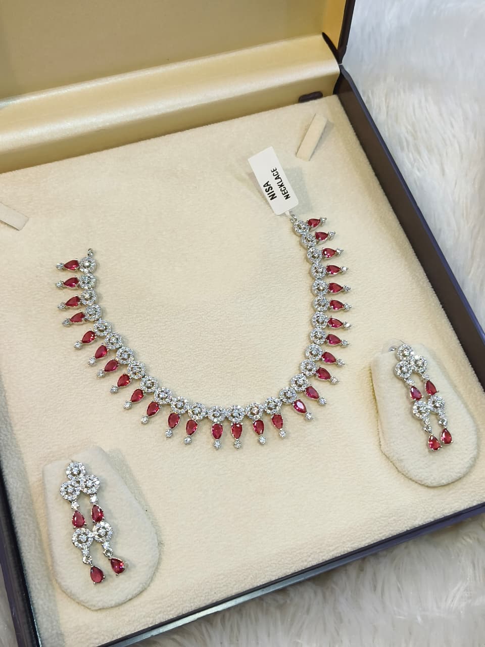 Nisa Ruby & AD Necklace Choker Set