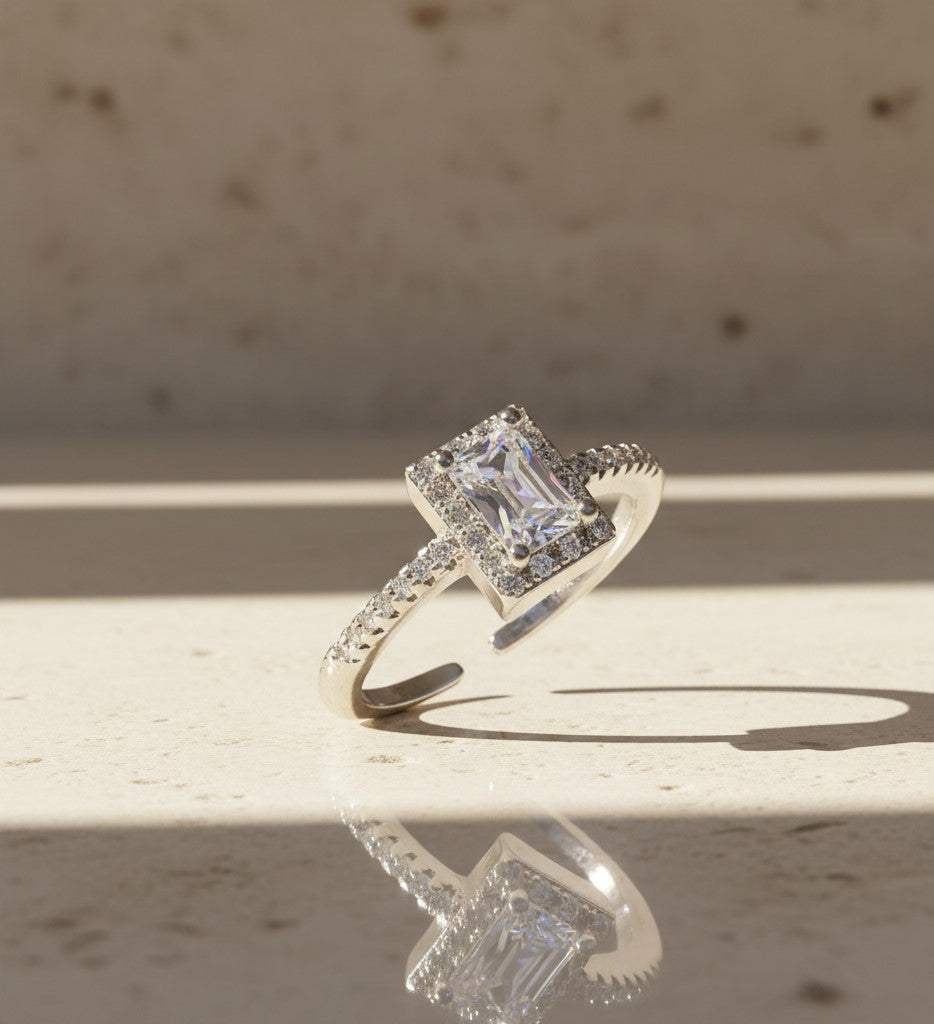 Nisa Premium Silver-Polish Choker Design With Diamond Studded Fingering For Women and Girls