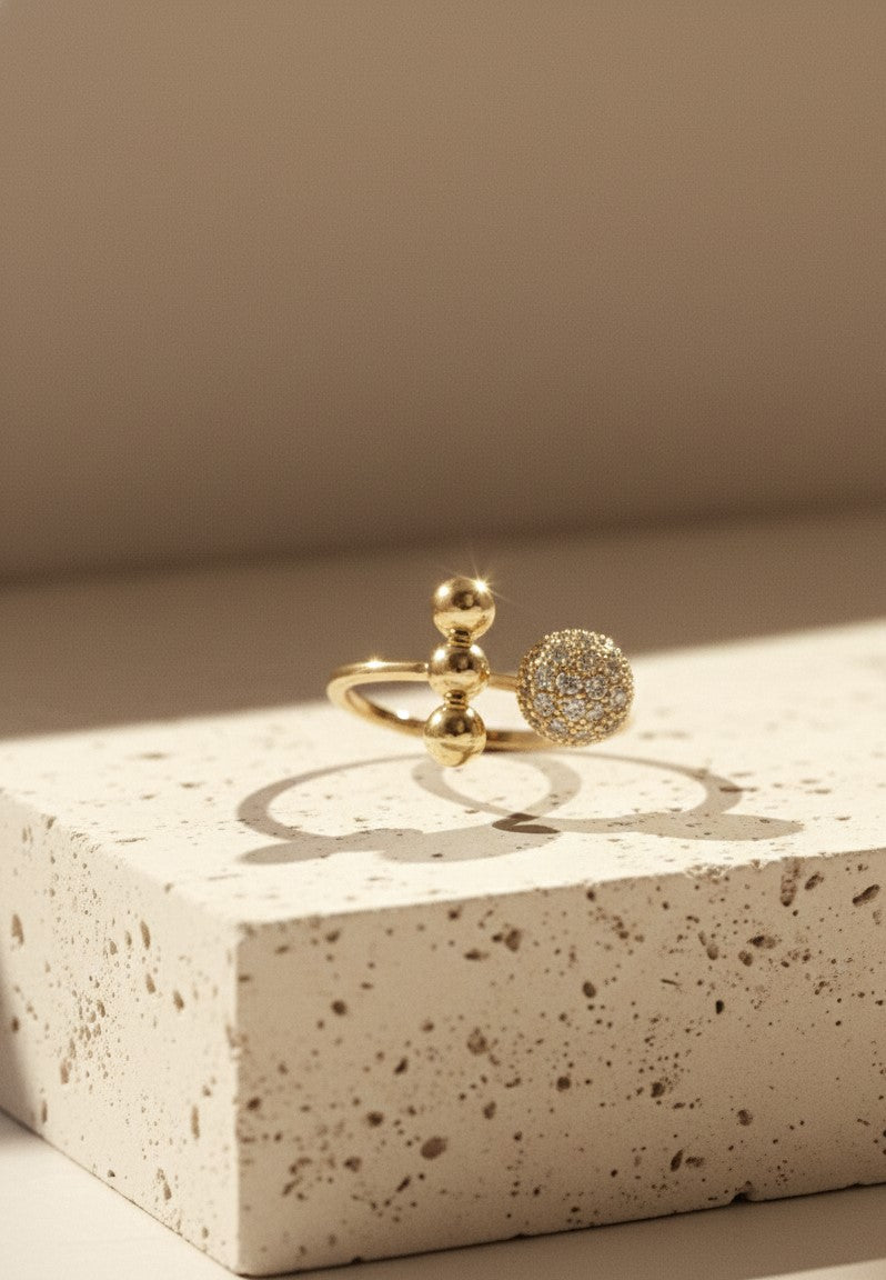 Nisa Premium Golden-Polish Spherical-Round Design With Diamonds Studded Fingering For Women and Girls