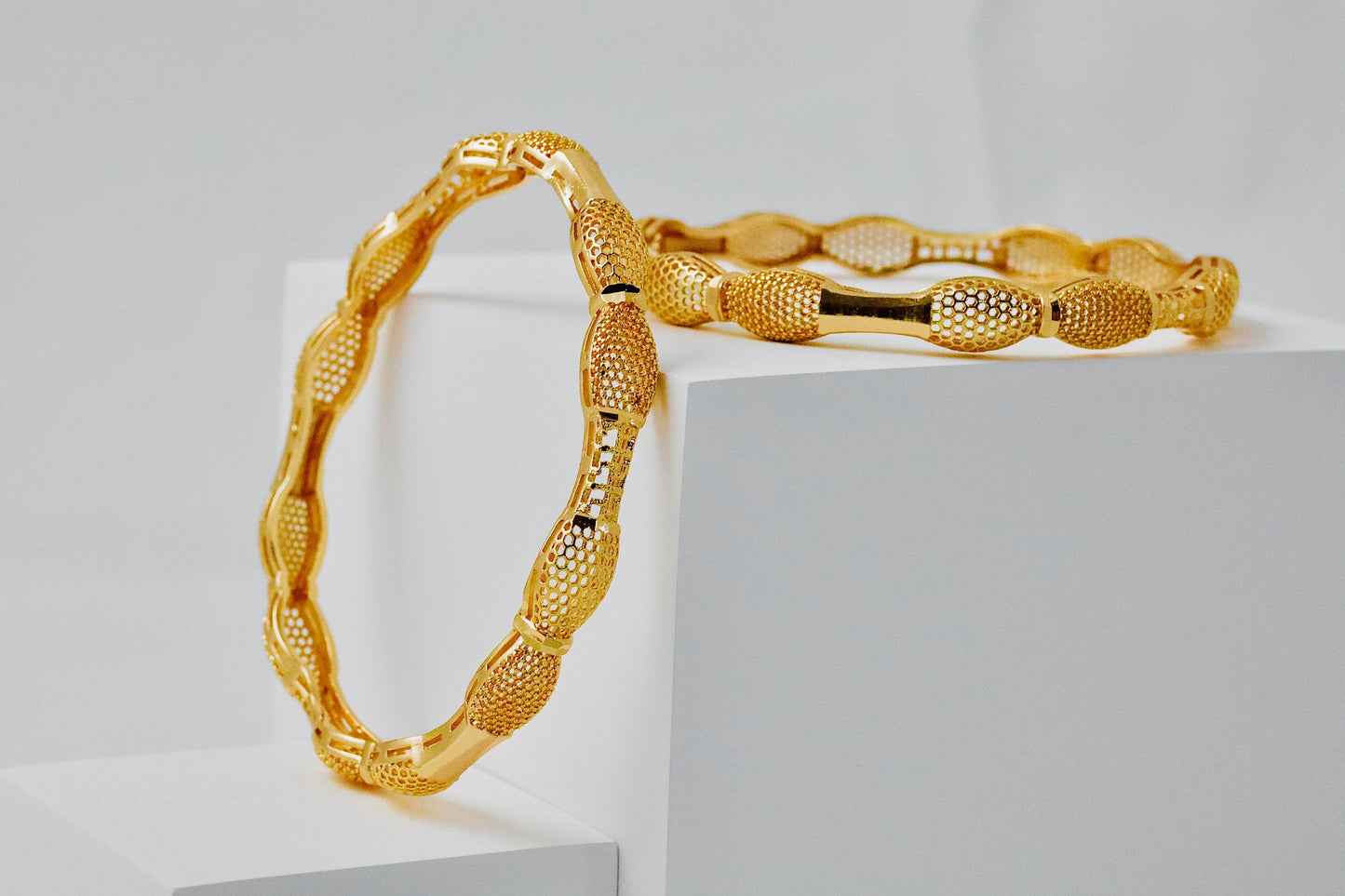 P-Nisa High Gold Polish Waves Shape Jaipuri Design Bangles For Women and Girls