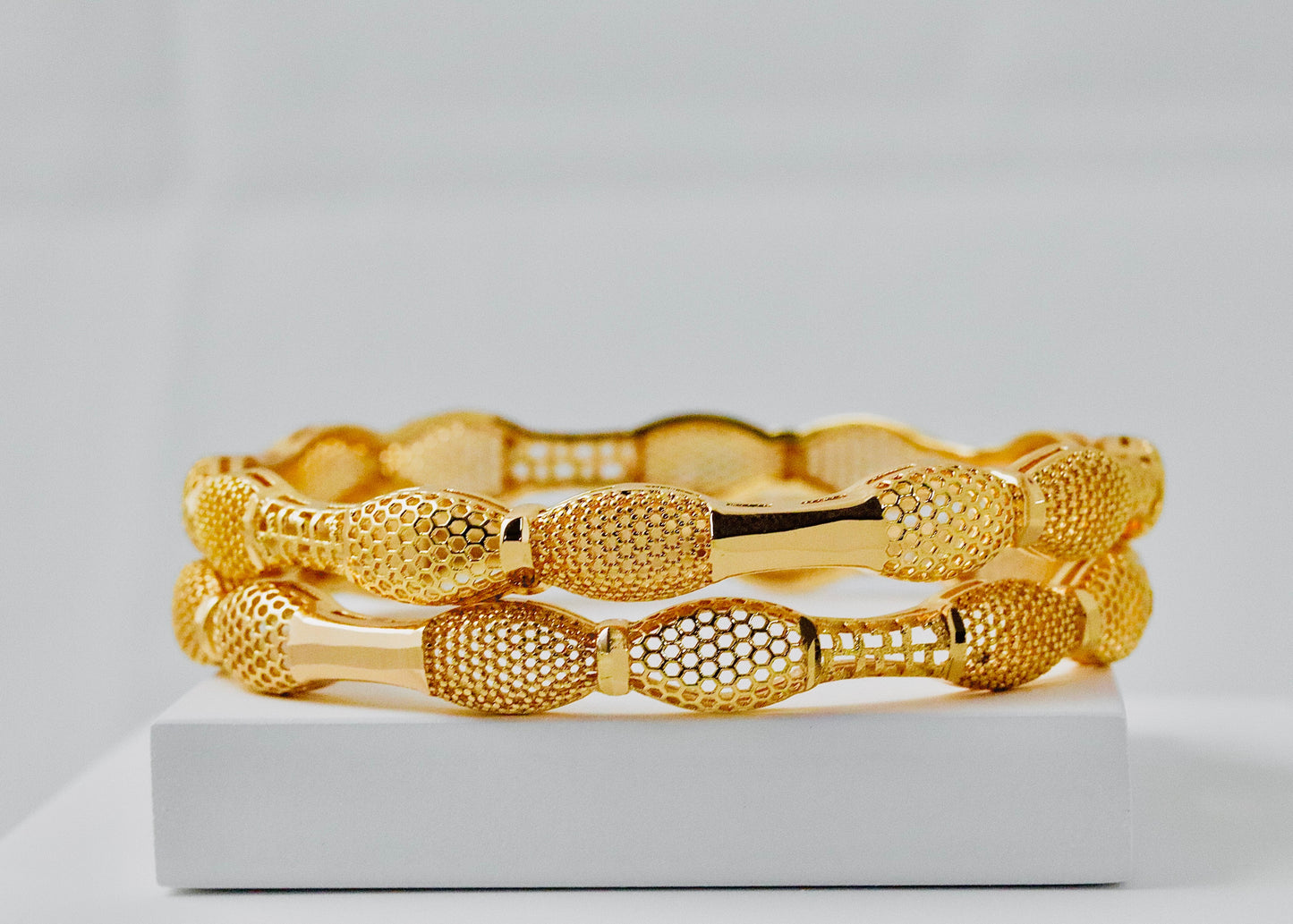 P-Nisa High Gold Polish Waves Shape Jaipuri Design Bangles For Women and Girls