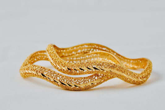 P-Nisa High Gold Polish Sea Waves Design Bangles For Women and Girls